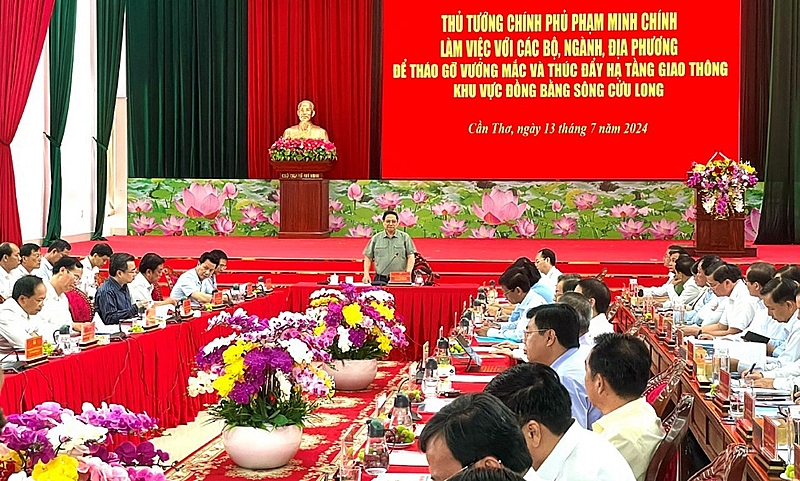 Thủ tướng chủ tr&igrave; cuộc họp th&uacute;c đẩy hạ tầng giao th&ocirc;ng tại ĐBSCL