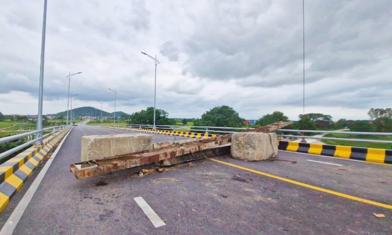 Bắc Giang: Cầu 540 tỷ chưa thể đưa v&agrave;o sử dụng do thiếu đường dẫn