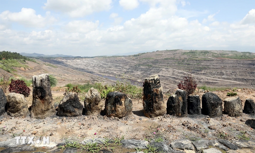 C&ocirc;ng vi&ecirc;n địa chất Lạng Sơn được c&ocirc;ng nhận l&agrave; C&ocirc;ng vi&ecirc;n địa chất to&agrave;n cầu UNESCO