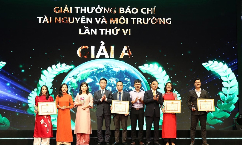 Ph&aacute;t động Giải thưởng B&aacute;o ch&iacute; T&agrave;i nguy&ecirc;n v&agrave; M&ocirc;i trường lần thứ VII