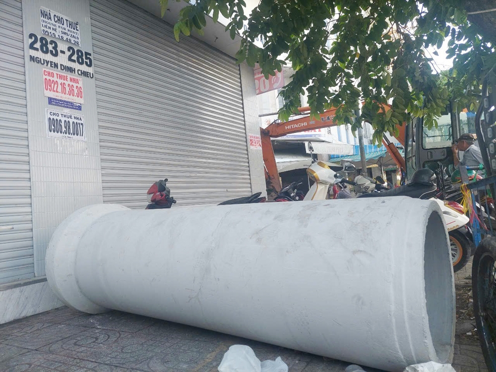 Th&agrave;nh phố Hồ Ch&iacute; Minh: Tr&agrave;n lan t&igrave;nh trạng lấn chiếm vỉa h&egrave;, l&ograve;ng đường tại phường 5, quận 3