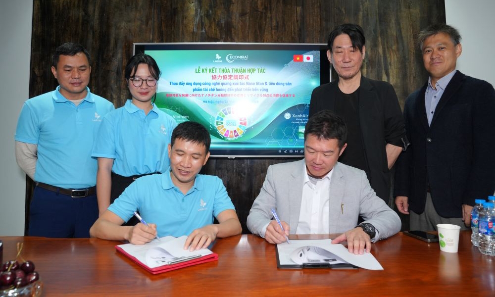 Hợp tác tái chế chất thải xây dựng bền vững- Ảnh 3. Ứng dụng công nghệ quang xúc tác nano titan và tiêu dùng sản phẩm tái chế, hướng đến phát triển bền vững