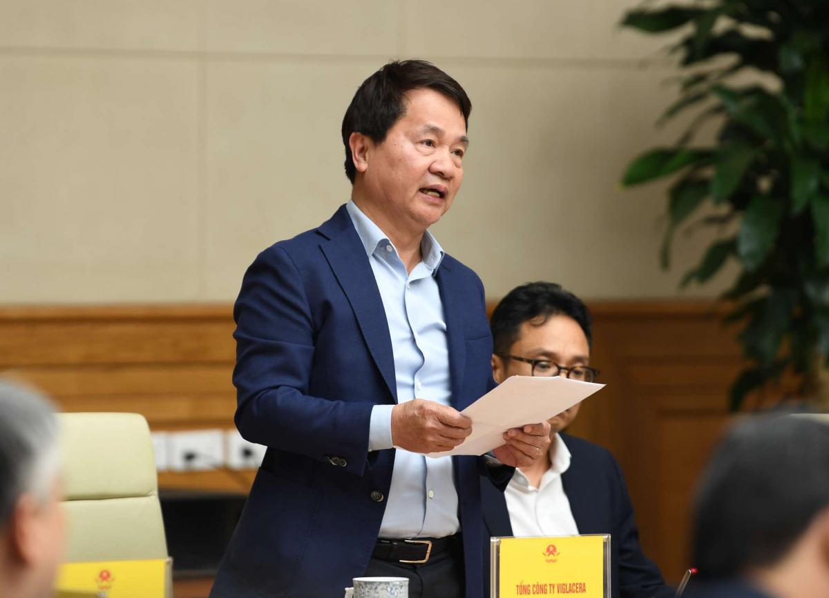 Thủ tướng Ch&iacute;nh phủ Phạm Minh Ch&iacute;nh chủ tr&igrave; Hội nghị to&agrave;n quốc th&aacute;o gỡ kh&oacute; khăn, vướng mắc, th&uacute;c đẩy ph&aacute;t triển nh&agrave; ở x&atilde; hội