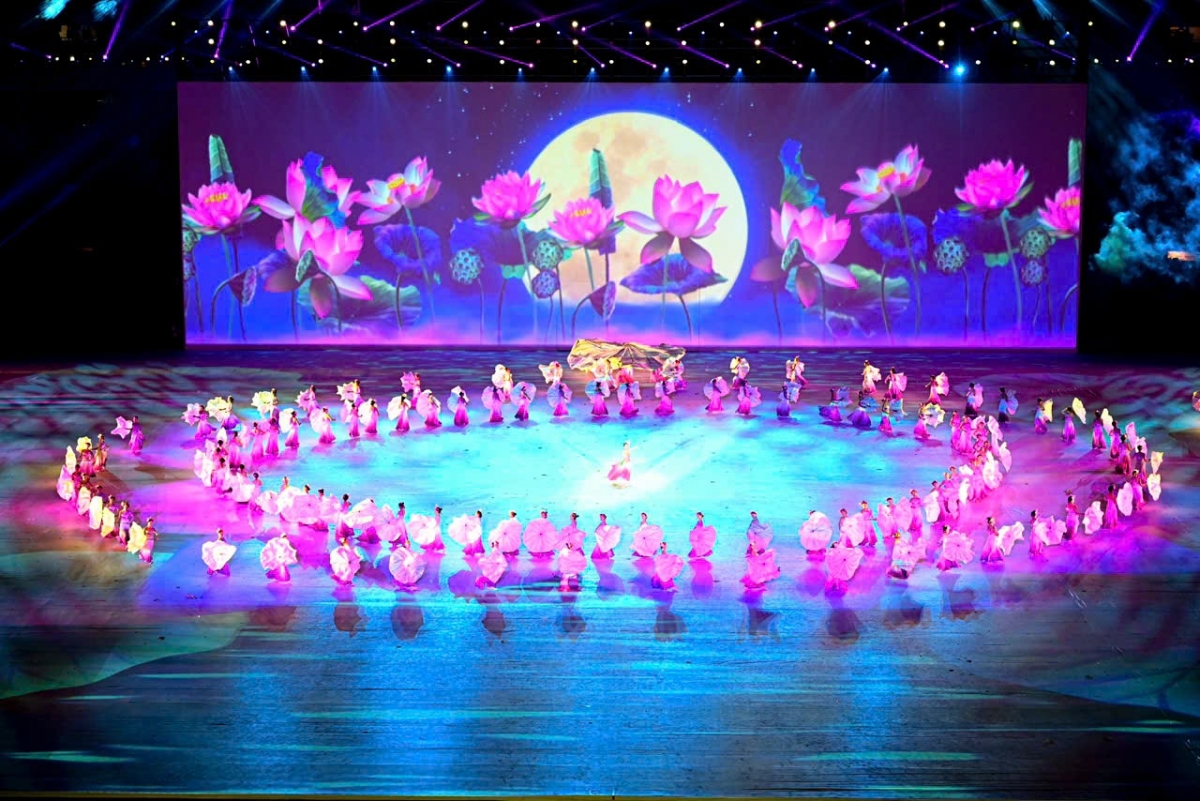 T&T Group v&agrave; SHB tổ chức Ng&agrave;y hội Văn h&oacute;a quy m&ocirc; 15.000 người, sẵn s&agrave;ng bước v&agrave;o kỷ nguy&ecirc;n mới