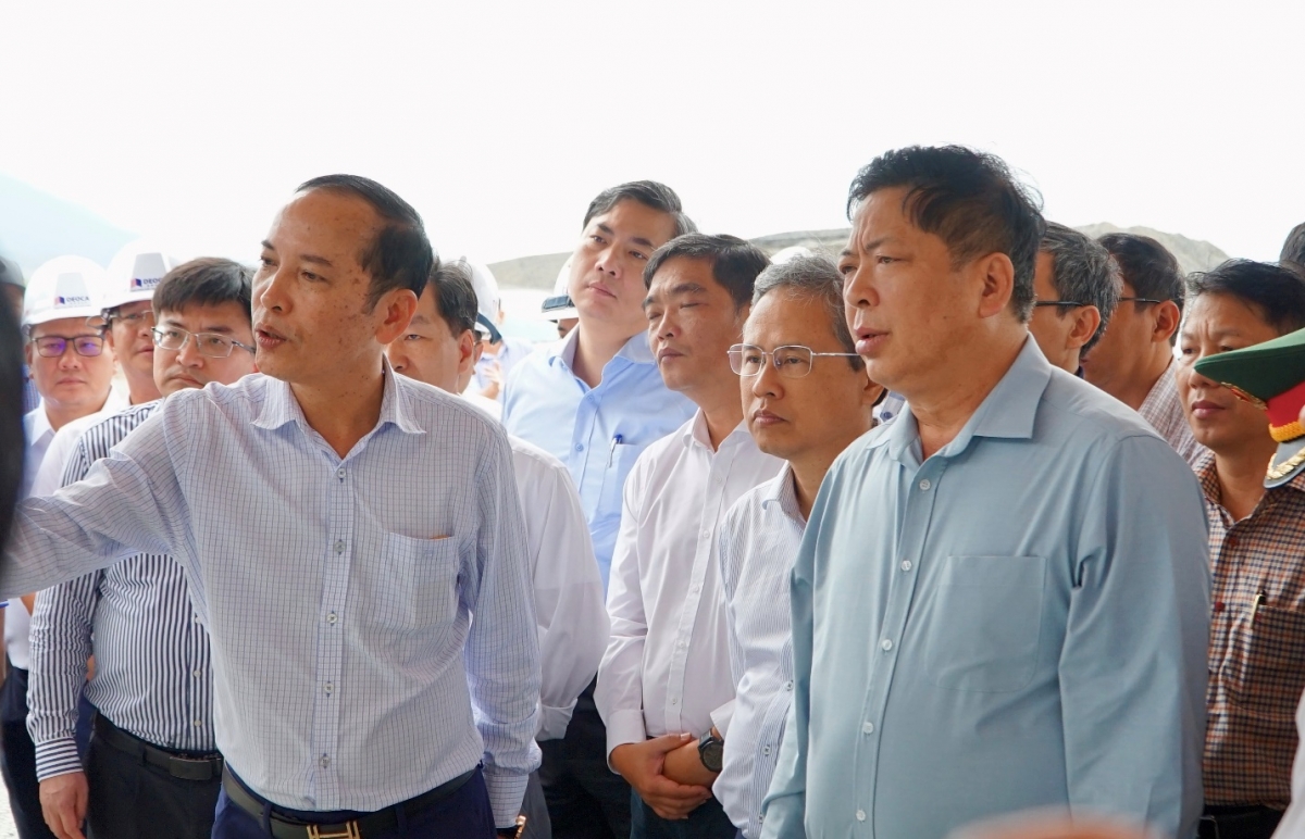 Bộ trưởng Trần Hồng Minh: Đảm bảo tiến độ, an to&agrave;n khi thi c&ocirc;ng cao tốc Kh&aacute;nh H&ograve;a &ndash; Bu&ocirc;n Ma Thuột