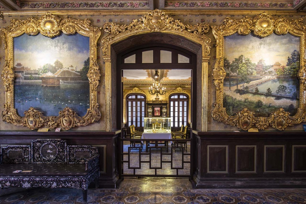 ve co kinh a au giao thoa cua cung an dinh