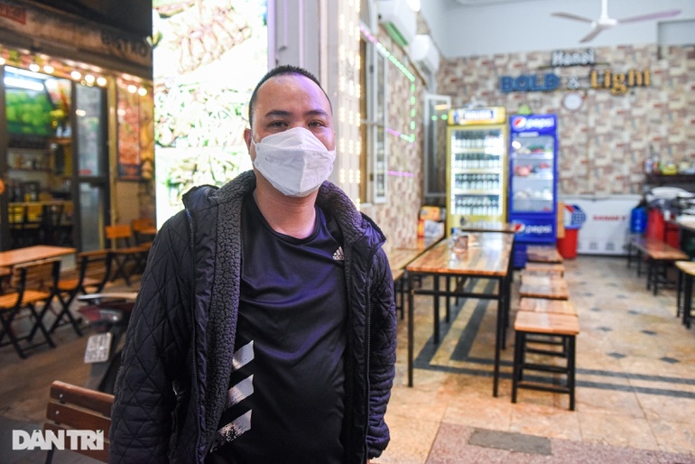 nhieu chu quan o ha noi kho hieu vi phai dong cua luc 21h