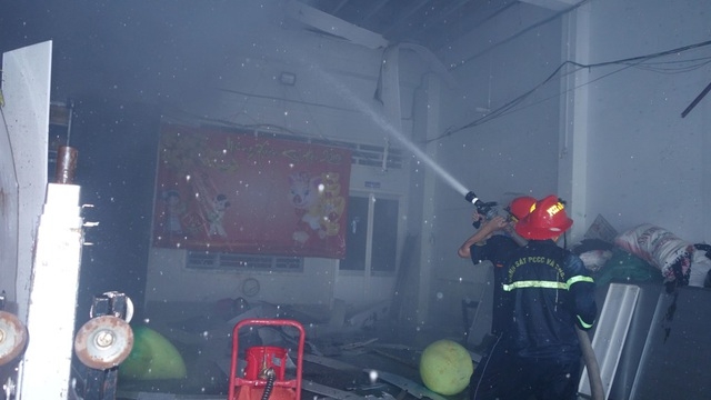 chay lon tai khu tap the trung tam van hoa nghe thuat tinh an giang