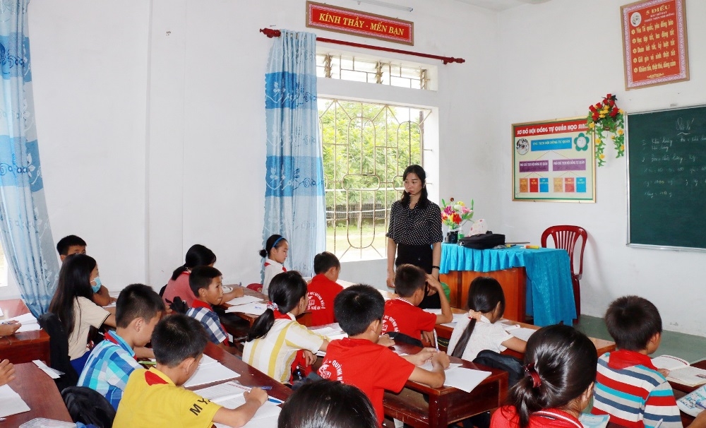 nghe an bat cap tu cong trinh truong hoc nhan ban giao chia khoa trao tay