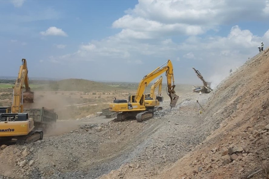 du an cao toc phan thiet dau giay go kho nguon vat lieu tranh nguy co vo tien do