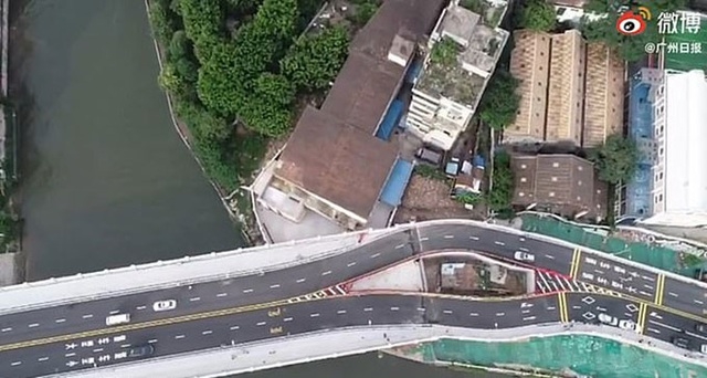 Những ngôi nhà “cứng đầu” một mình một kiểu, có tiền cũng khó phá nhung ngoi nha cung dau mot minh mot kieu co tien cung kho pha