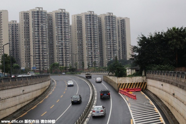 Những ngôi nhà “cứng đầu” một mình một kiểu, có tiền cũng khó phá nhung ngoi nha cung dau mot minh mot kieu co tien cung kho pha