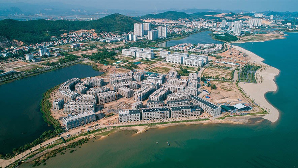 trong dai dich covid 19 cac doanh nghiep bat dong san va xay dung ra sao