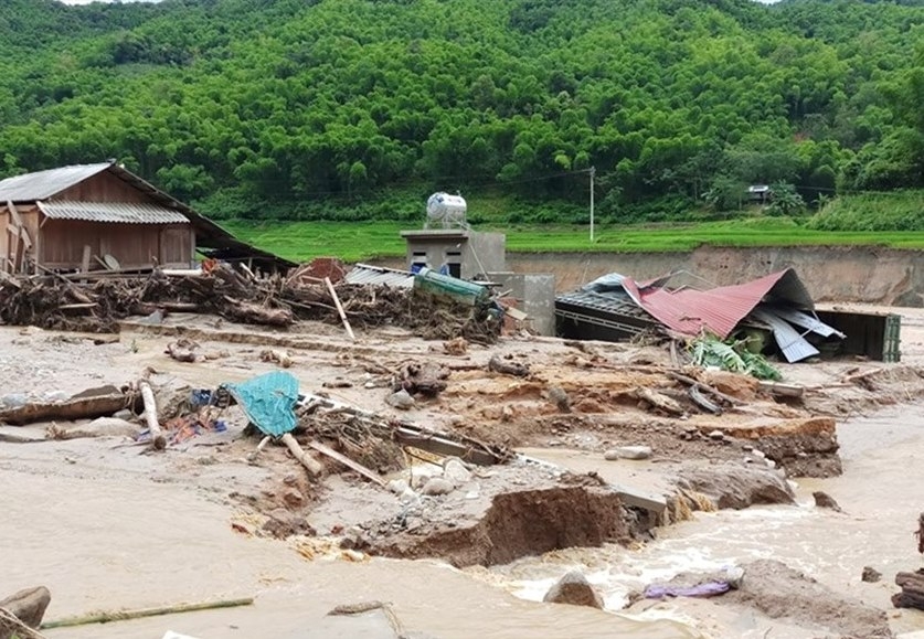 thanh hoa ung pho voi mua lon lu quet va sat lo dat