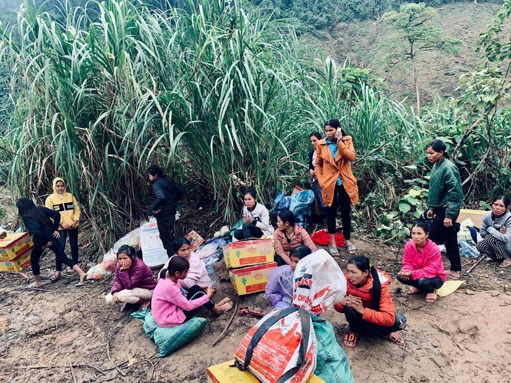 quang binh nhieu ban lang bi chia cat nguoi dan mong som an cu