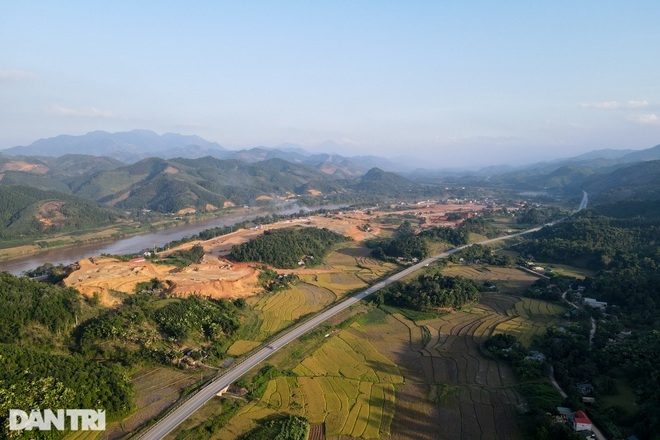 toan canh cong truong xay dung san bay sapa 7000 ty trien khai giai doan 1