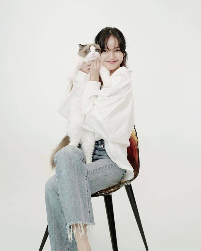 Lộ diện cơ ngơi đắt đỏ mà Lisa - BlackPink đang sở hữu lo dien co ngoi dat do ma lisa blackpink dang so huu