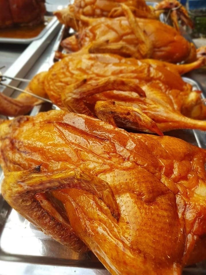 Vịt quay lu vit quay lu