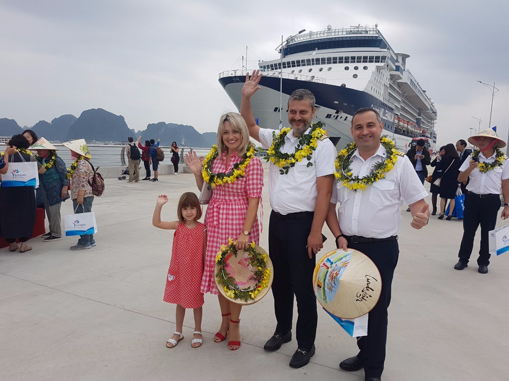 Hạ Long: “Miền núi đuổi kịp miền xuôi” ha long mien nui duoi kip mien xuoi