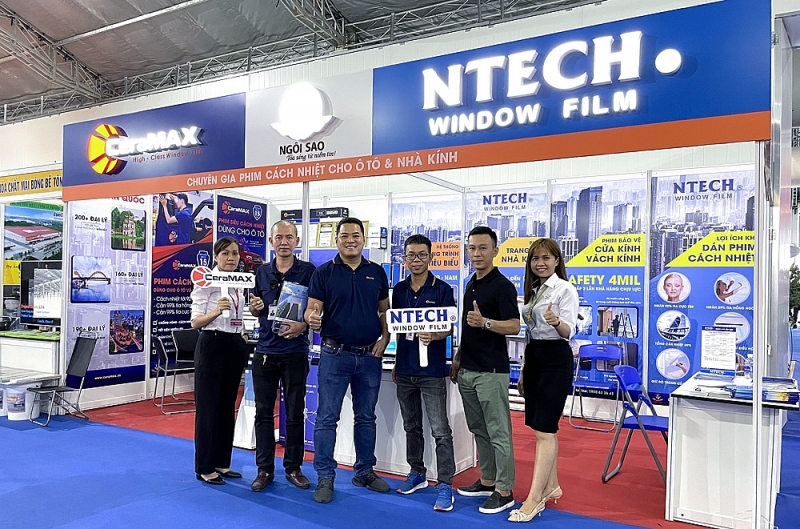 phim cach nhiet ngoi sao ngay dau tien toa sang tai vietbuild thanh pho ho chi minh lan 2