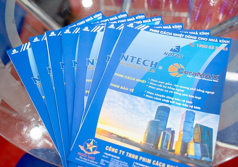 phim cach nhiet ngoi sao ngay dau tien toa sang tai vietbuild thanh pho ho chi minh lan 2