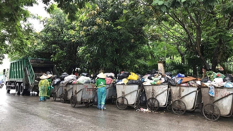 chuyen 1 dong rac 3 goi thau