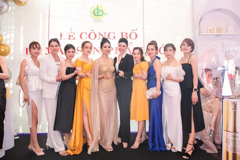 the face beauty 2022 su kien ton vinh nganh lam dep viet nam
