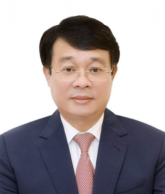 Chairman of Members\' Council of VICEM holds position of Deputy Minister of Construction img