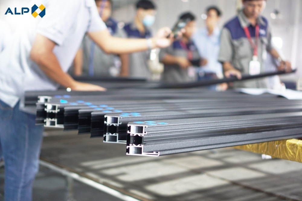 an lap phat khang dinh tam nhin tien phong nang tam gia tri nhom