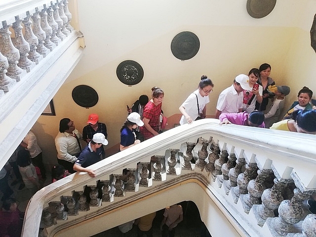 nhung dinh thu hoanh trang cua 3 dai gia giau co bac nhat nam bo xua