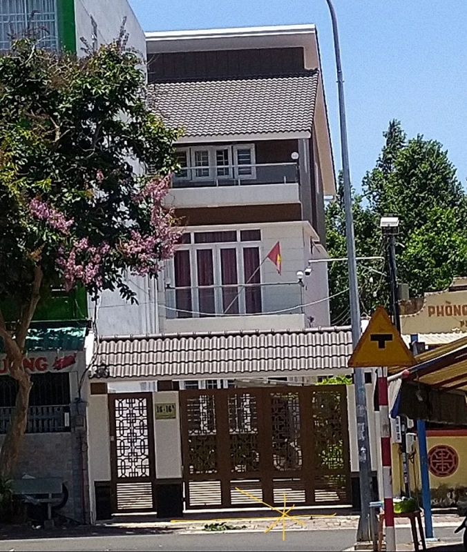 Trưởng Ban tổ chức Thành ủy Bà Rịa Trần Thanh Dũng khai man để xin cấp đất truong ban to chuc thanh uy ba ria tran thanh dung khai man de xin cap dat