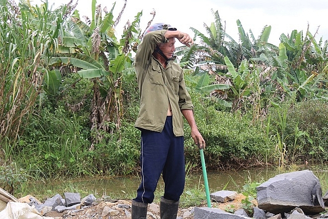 Đắk Nông: Chẻ đá giữa đại ngàn Tây Nguyên, lao động vất vả kiếm tiền mùa xây dựng dak nong che da giua dai ngan tay nguyen lao dong vat va kiem tien mua xay dung