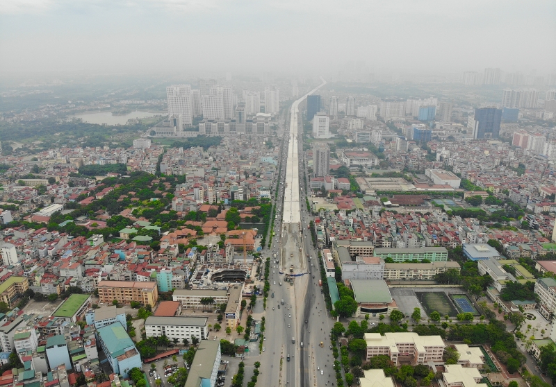 ha noi gap rut thi cong duong vanh dai 3 tren cao truoc ngay thong xe