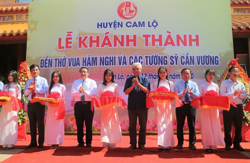 khanh thanh den tho vua ham nghi va cac tuong si can vuong