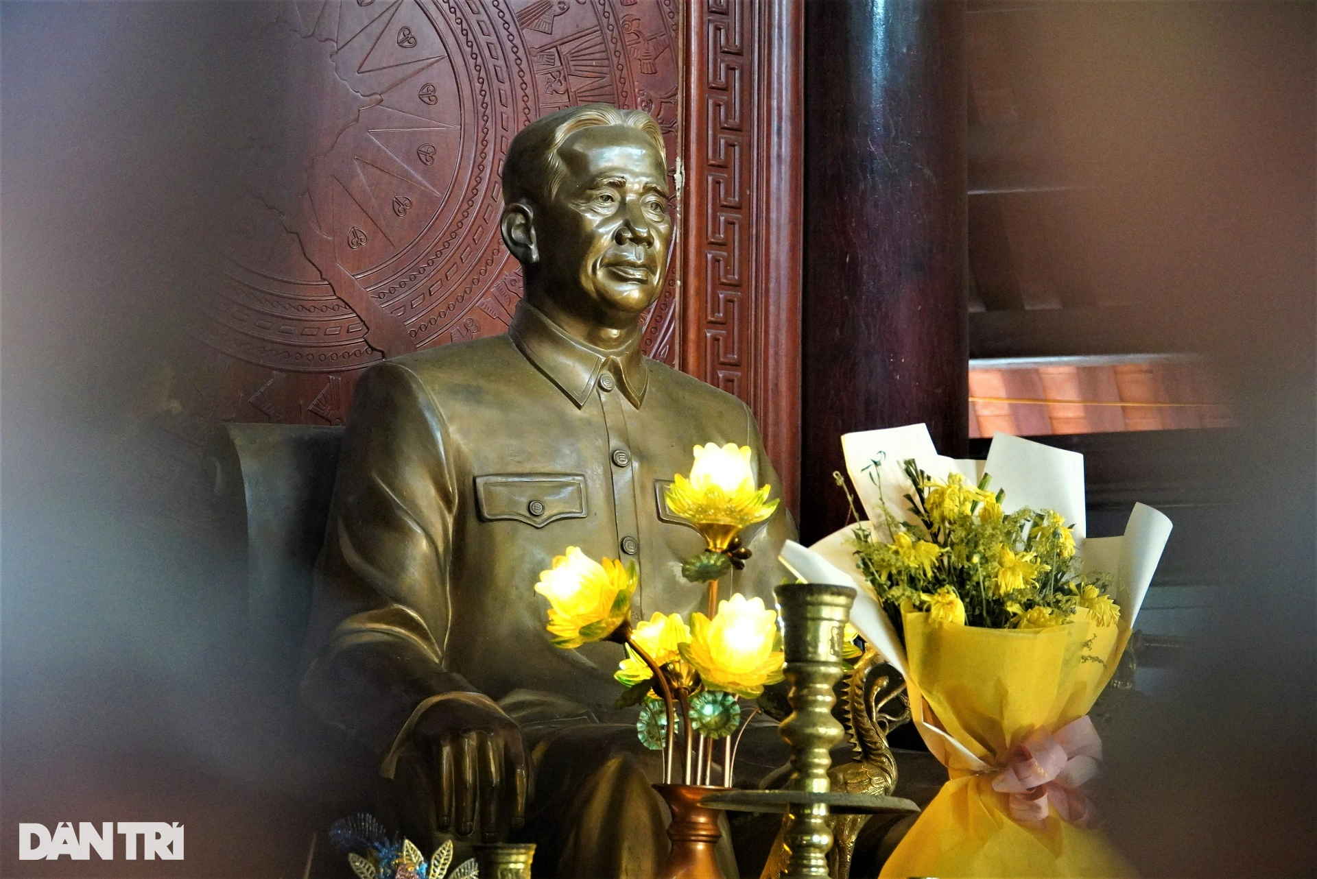 den tho co tong bi thu le duan giua long ho ke go