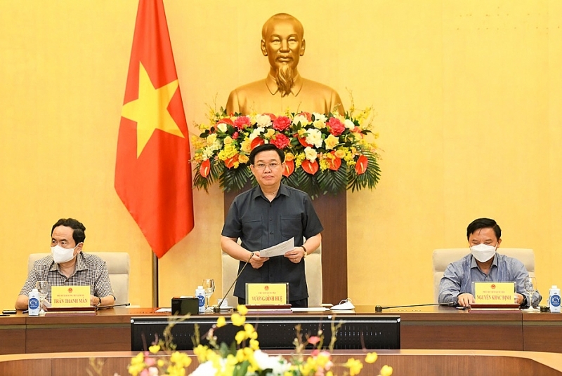 chinh phu duoc phep ban hanh nghi quyet dap ung yeu cau phong chong dich covid 19