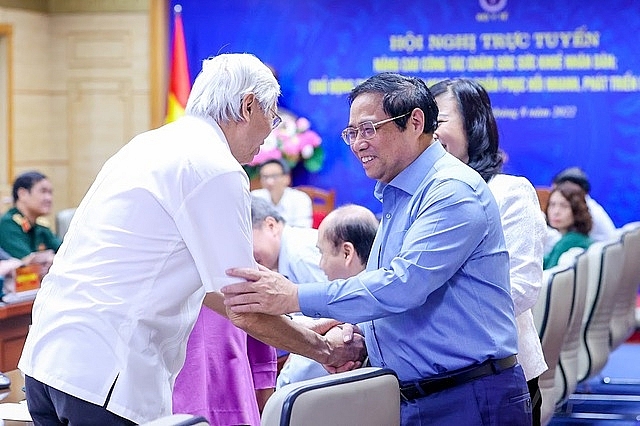 thu tuong chu tri hoi nghi ve cong tac cham soc suc khoe nhan dan