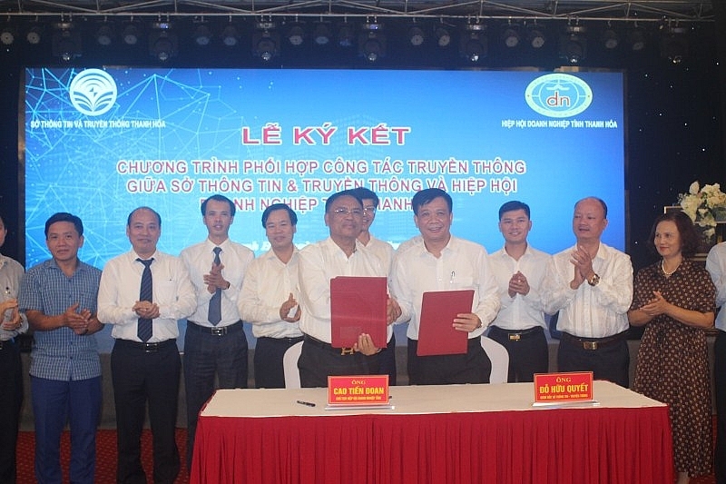 thanh hoa ky ket phoi hop cong tac tuyen truyen giua so thong tin va truyen thong va hiep hoi doanh nghiep tinh