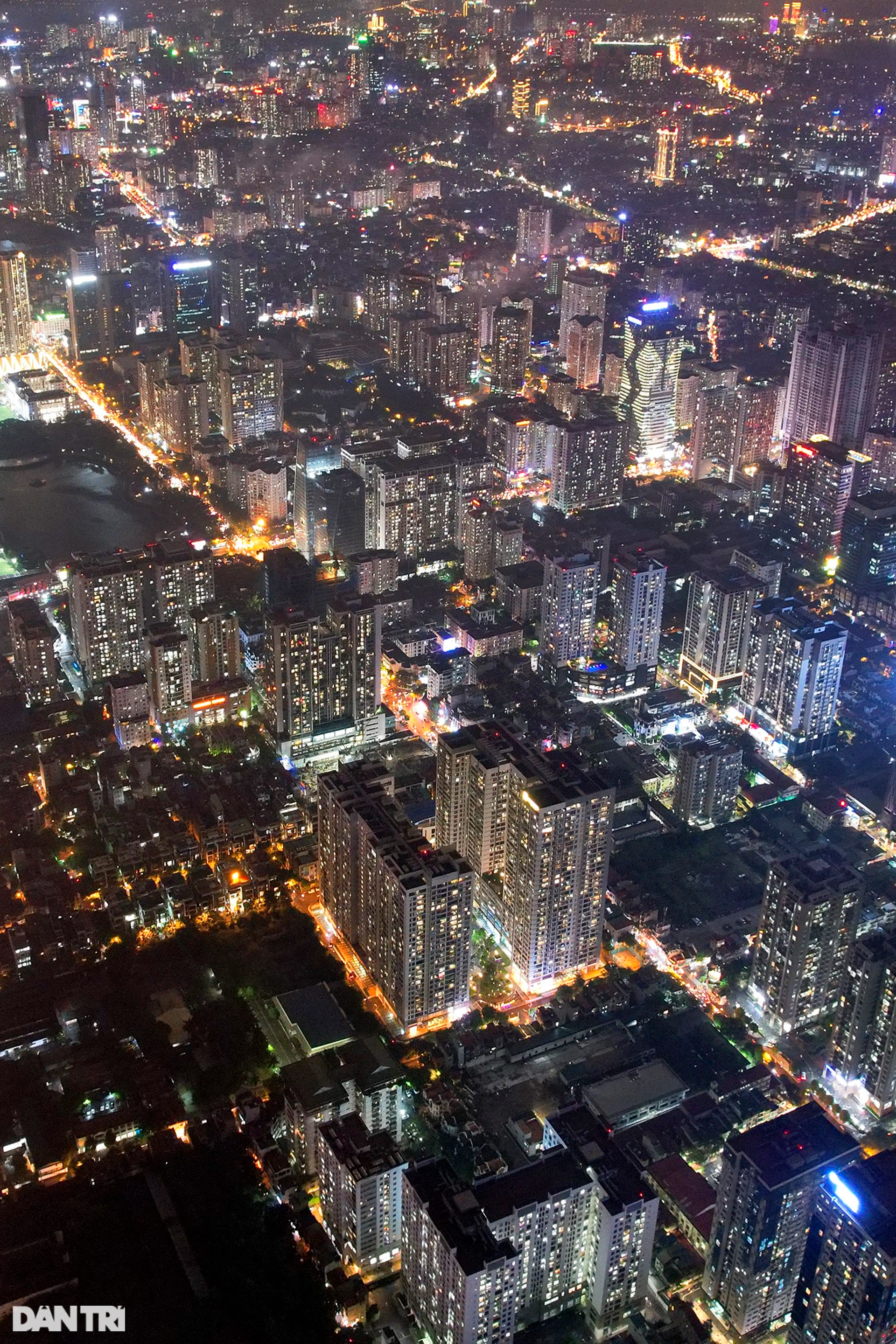 ha noi ruc sang ve dem
