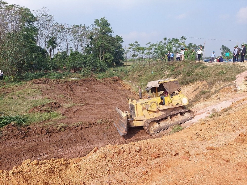 vinh tuong vinh phuc thuc hien cuong che thu hoi dat cong trinh nang cap tuyen duong thuong trung tuan chinh