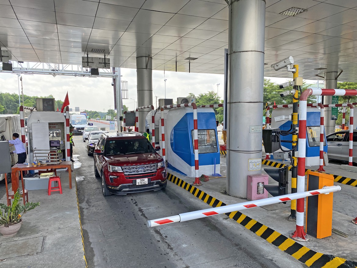 removing-obstacles-to-eliminate-toll-booth-barriers