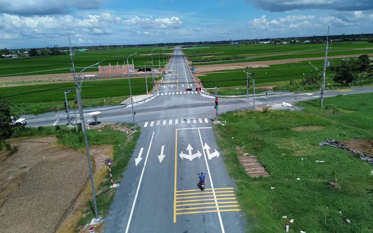 Đồng Tháp khởi công dự án đường bộ ven biển hơn 7 . 000 Tỷ đồng vào 2027