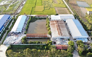 Hải Dương: Đ&atilde; khống chế được vụ ch&aacute;y xưởng phế liệu tr&aacute;i ph&eacute;p ở Kim Th&agrave;nh- Ảnh 2.