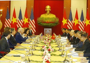 Việt Nam - &nbsp;Hoa Kỳ ra Tuy&ecirc;n bố chung, n&acirc;ng tầm Đối t&aacute;c Chiến lược To&agrave;n diện