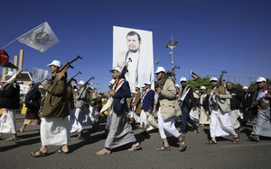 Lực lượng Houthi vừa tấn c&ocirc;ng t&agrave;u h&agrave;ng khiến thuyền vi&ecirc;n Việt Nam thiệt mạng l&agrave; ai?