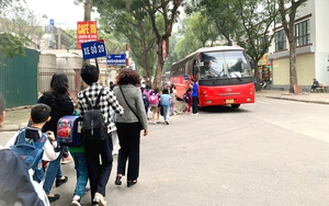 Sẽ c&oacute; ti&ecirc;u chuẩn kỹ thuật ri&ecirc;ng đối với &ocirc; t&ocirc; chở học sinh