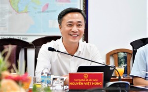 Thứ trưởng Nguyễn Việt H&ugrave;ng: Kh&aacute;nh H&ograve;a cần đẩy nhanh tiến độ để c&oacute; th&ecirc;m nhiều nh&agrave; ở x&atilde; hội