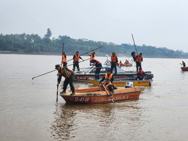 T&igrave;m thấy 3 thi thể nghi l&agrave; nạn nh&acirc;n vụ 5 học sinh đuối nước mất t&iacute;ch tại Ph&uacute; Thọ- Ảnh 1.