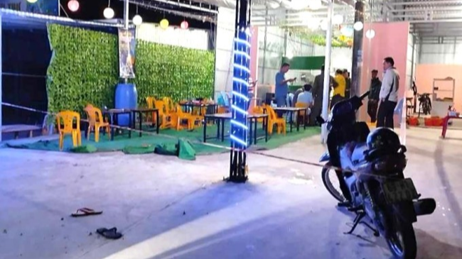 Khởi tố hai đối tượng vụ hỗn chiến trong đ&ecirc;m khiến 1 người tử vong ở C&agrave; Mau- Ảnh 1.