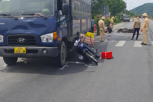 H&agrave; Tĩnh: Khởi tố t&agrave;i xế g&acirc;y tai nạn li&ecirc;n ho&agrave;n khiến 1 người tử vong- Ảnh 1.